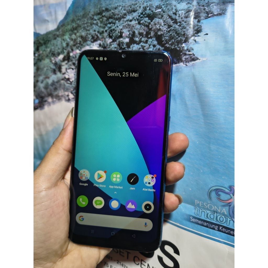 Realme 3  ram 3/64 siap pakai