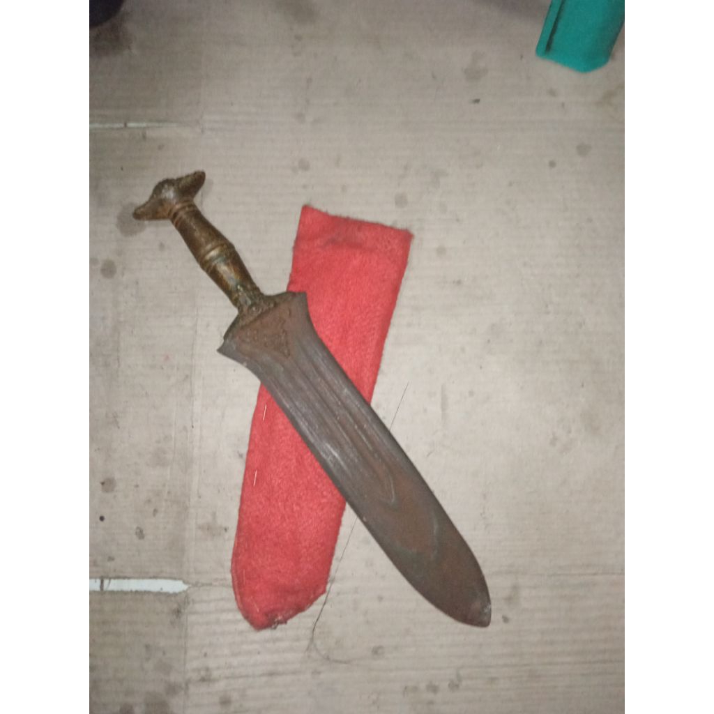 keris kadga tua lawasan Majapahit