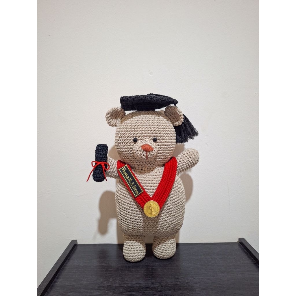 Boneka wisuda beruang Rajut handmade Reguest nama Tanpa box