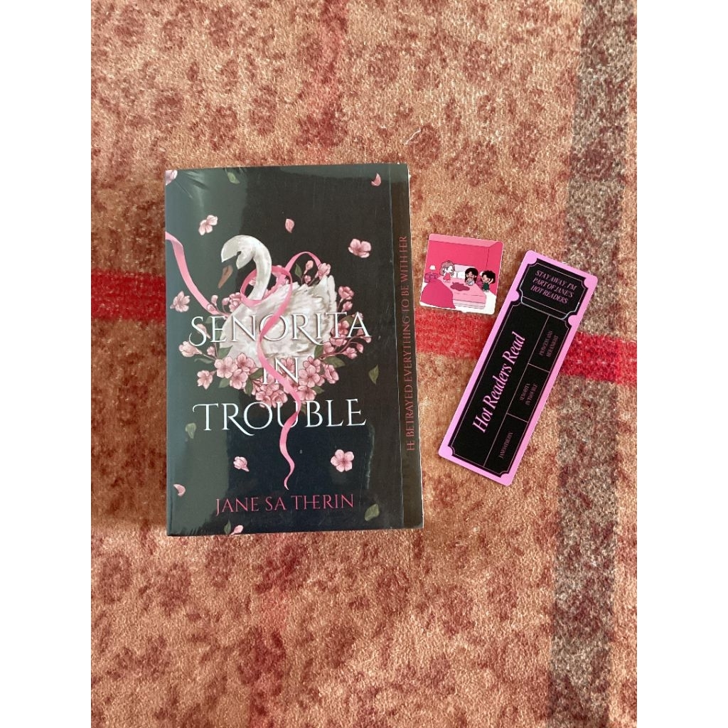 Senorita in Trouble - Soft Cover - First edition