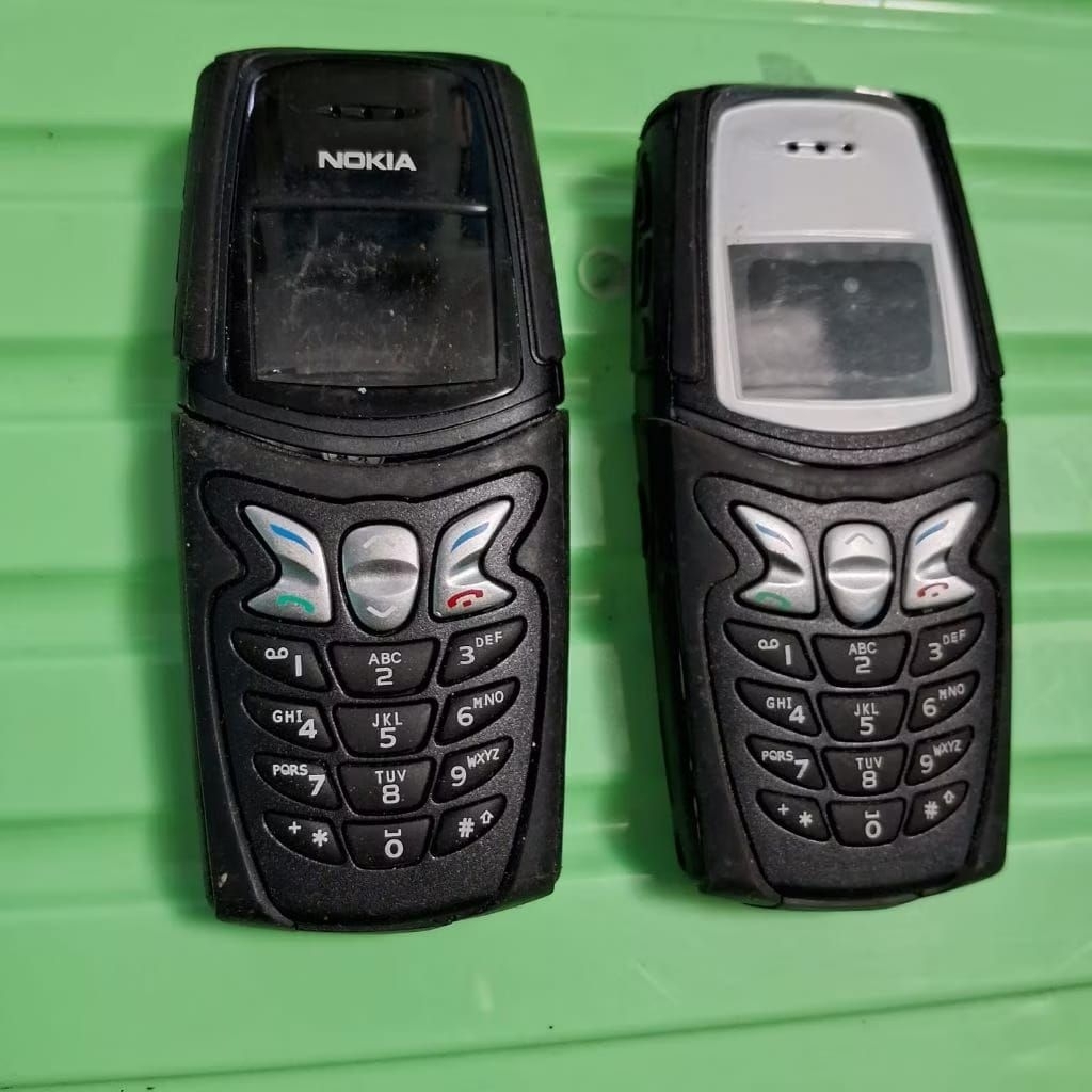 kesing henpon jadul nokia