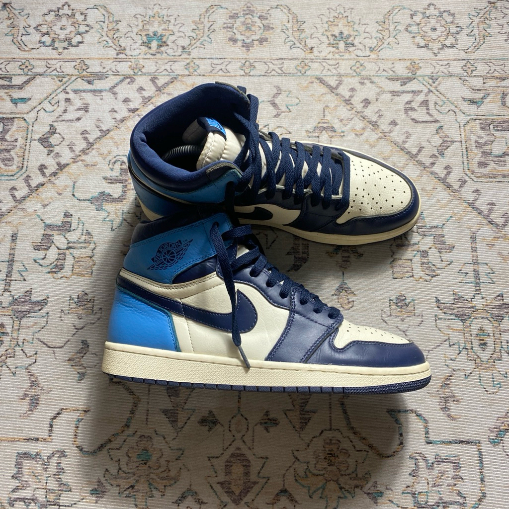 Nike AJ1 Retro High OG "Obsidian Blue"