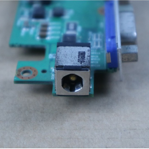 JACK POWER VGA PORT BATTERY PORT ZYREX M549SS DLL-056