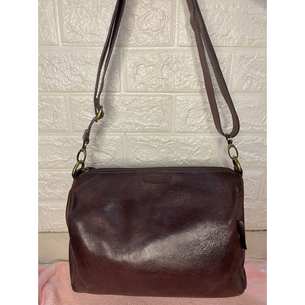 Preloved slingbag Buccini kadirojo