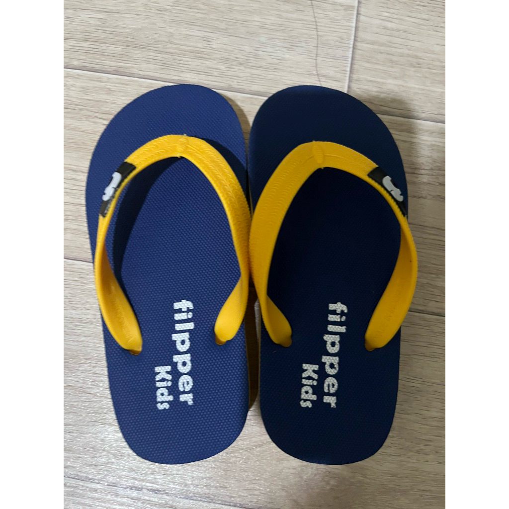 sandal jepit fipper