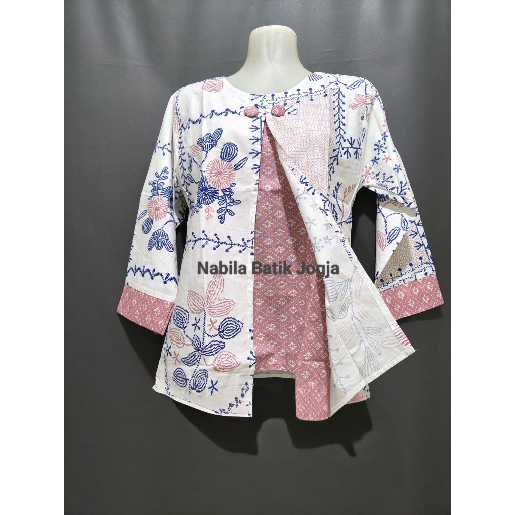 Blus batik lengan panjang/ Blus bolero ritsleting belakang.Blus lengan panjang tanpa krah. Seragam b