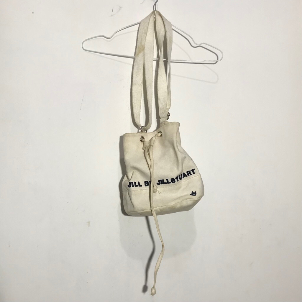 SALE TAS SERUT CANVAS MINUS JILL STUART