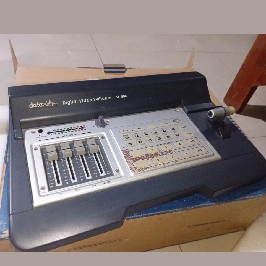 Video Switcher Streaming Data Video Digital Switcher SE 500 seken masih okeh