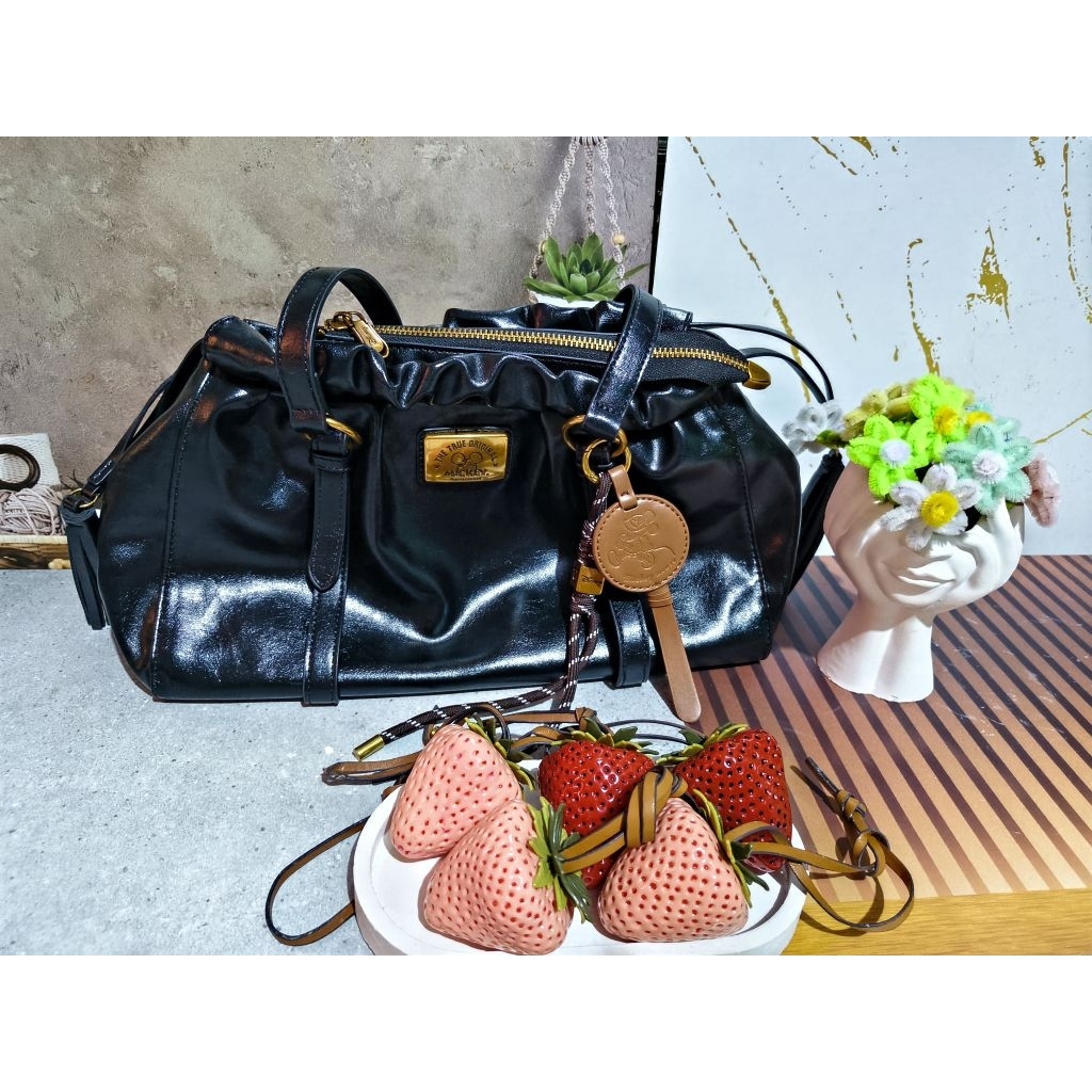 Ervina- Tas Disney Preloved