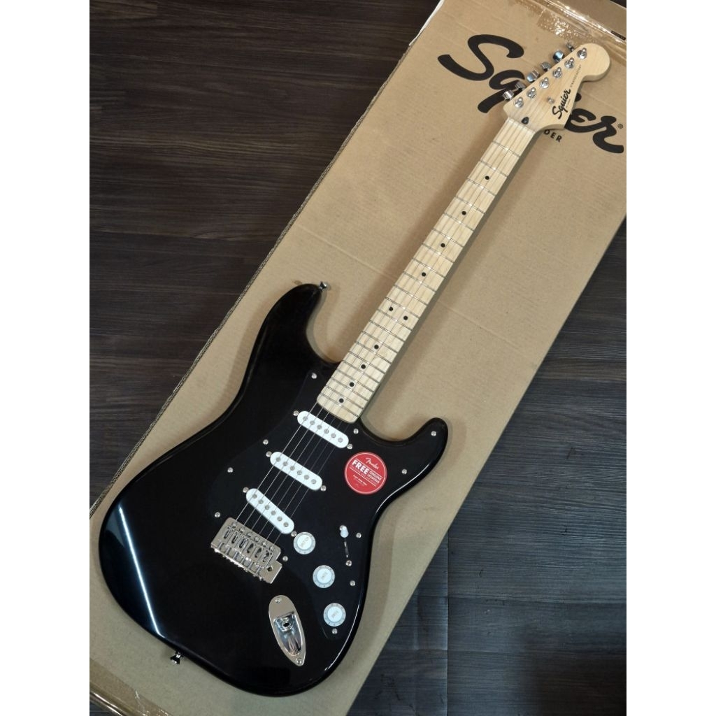 Like New Squier FSR Sonic Stratocaster Original