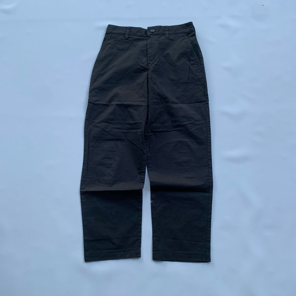 Eddie Bauer Chinos pants