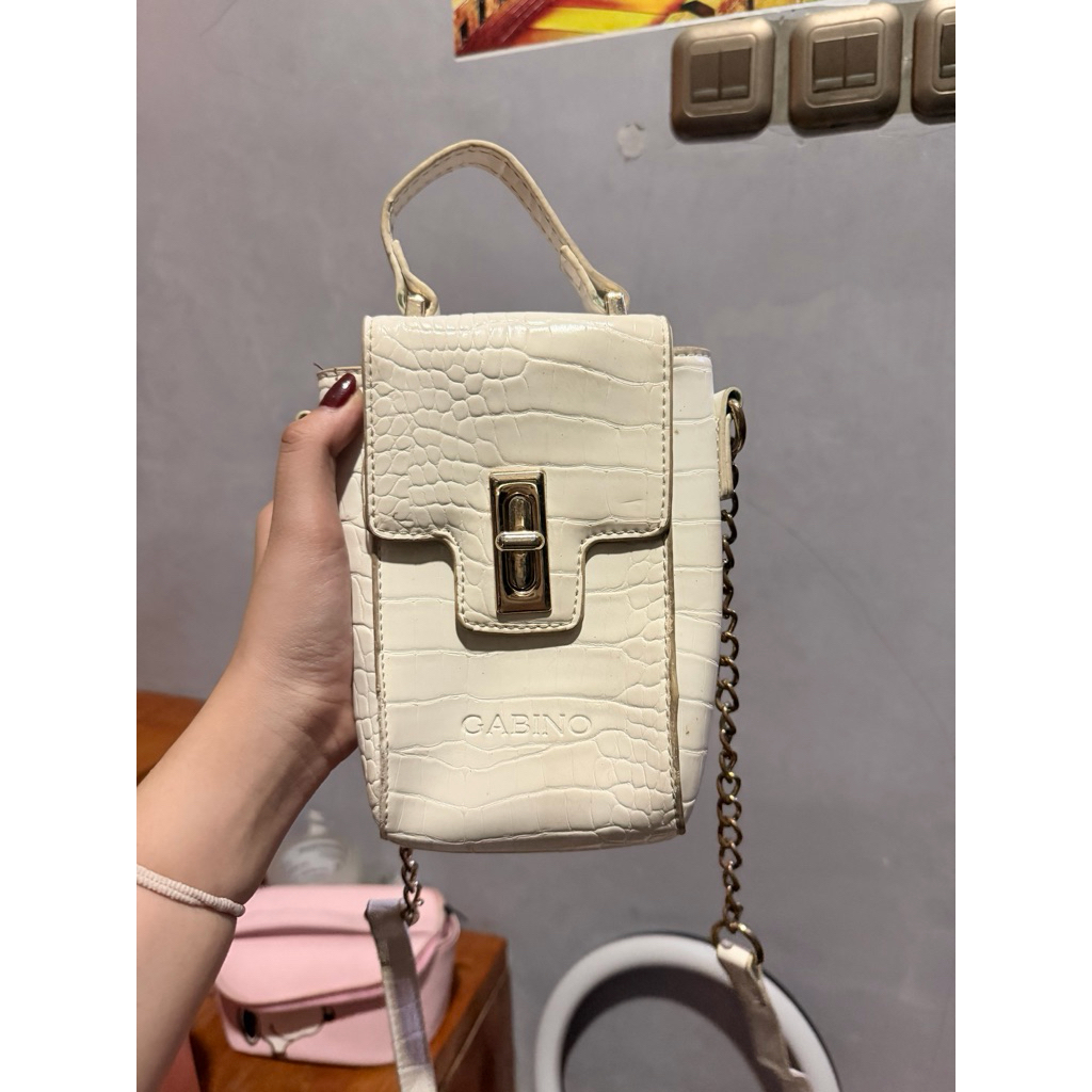 PRELOVED TAS GABINO KULIT PUTIH CANTIK ASLI ORI
