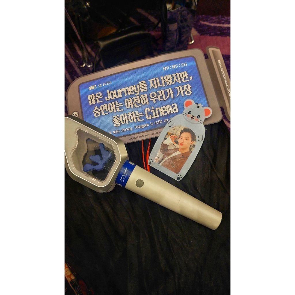 Lightstick Woodz Ver. 2 (Preloved)