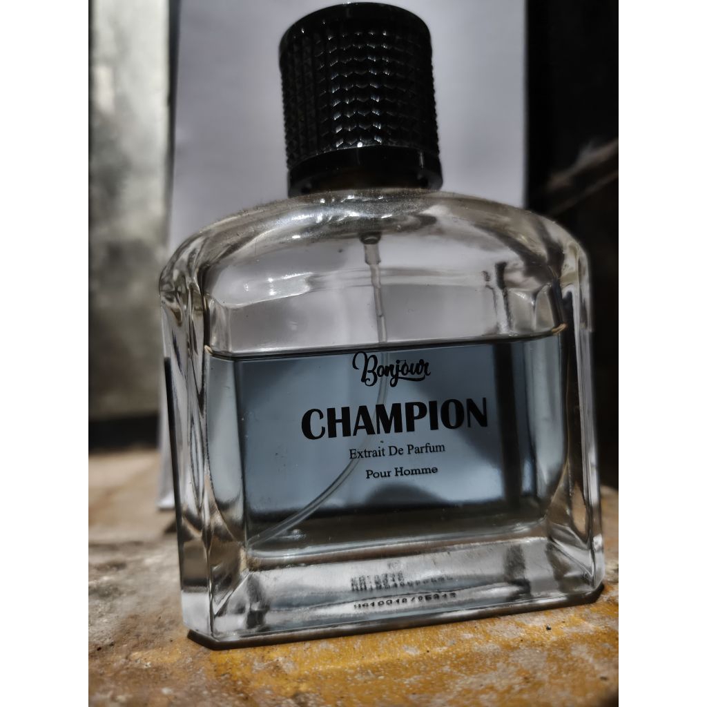 parfum-parfum preloved second
