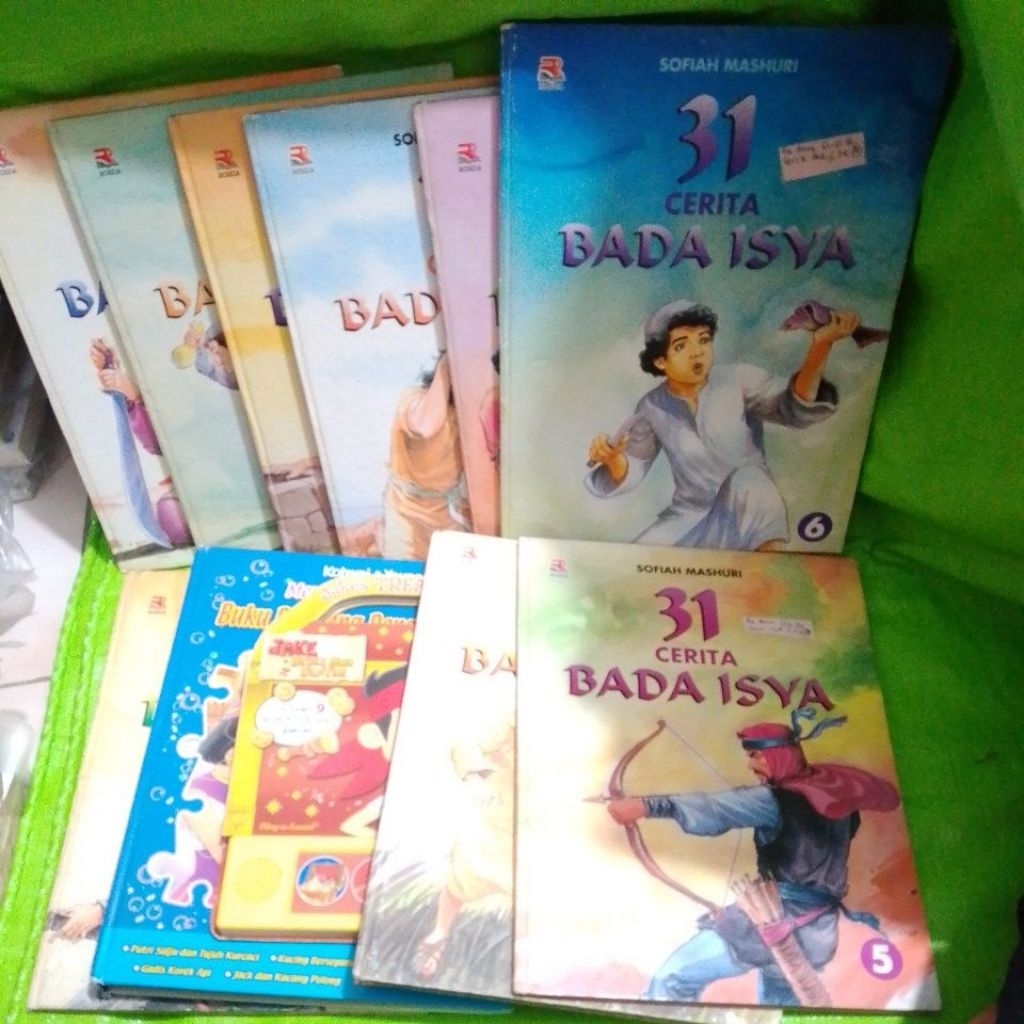 Buku anak Preloved Bahasa Inggris/Indonesia (600 gr) Sound, Board Book, Pop Up, Hard Cover Soft Cove