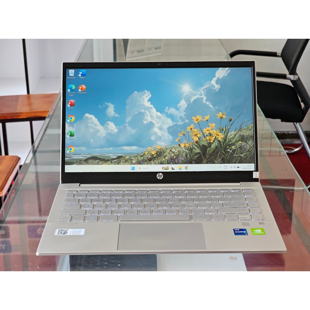 HP Pavilion 14 intel Core i7 Gen 11 Ram 16 GB Nvidia MX 450 Ultra slim ringan kencang dan Premium
