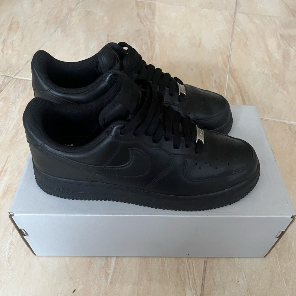 Nike Air Force 1 Triple Black
