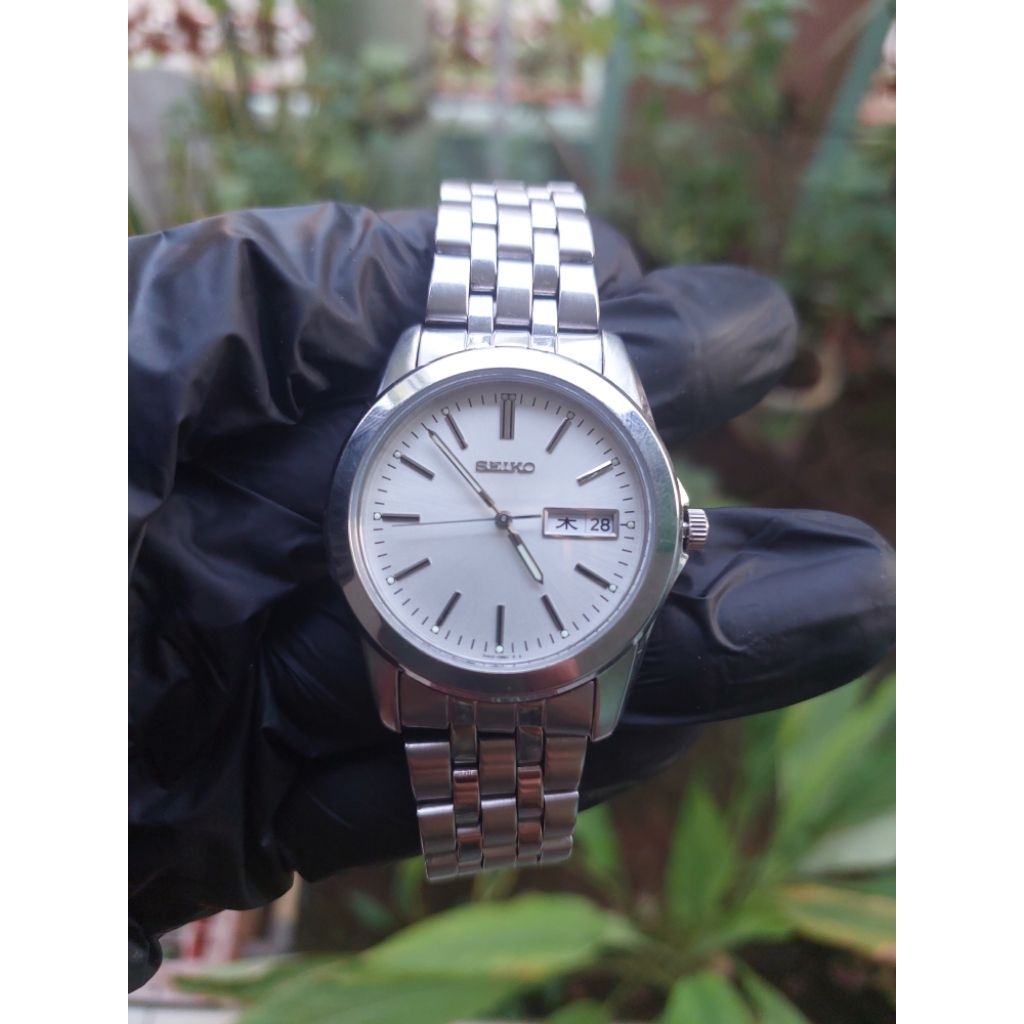 (Harga Net) Jam Tangan Seiko Spirit 7N43-0AM0 All Original Quartz Baterai White Sunburst Dial Mesin 