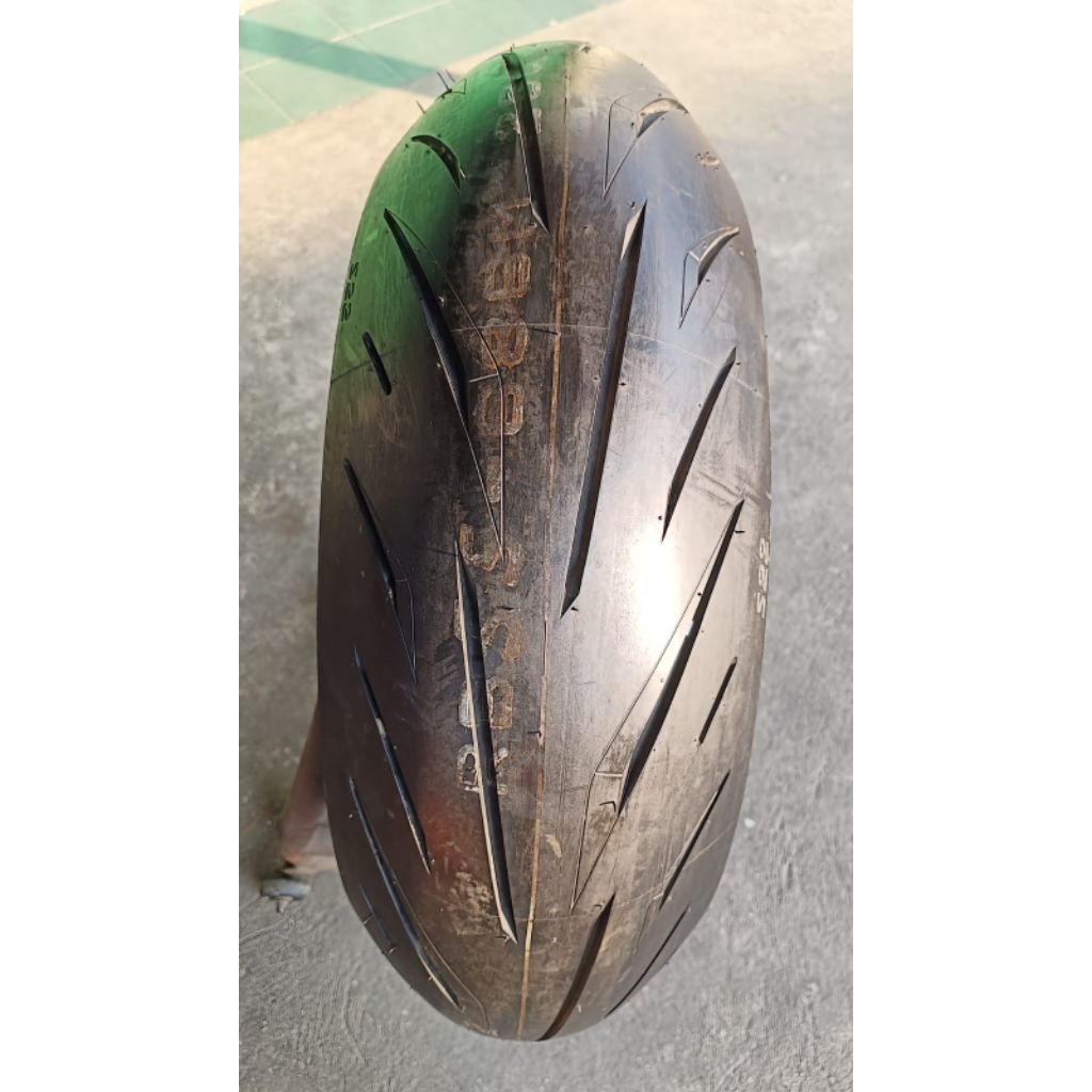 battlax hypersport s22 200/55-17 ban moge ban import  ban promo