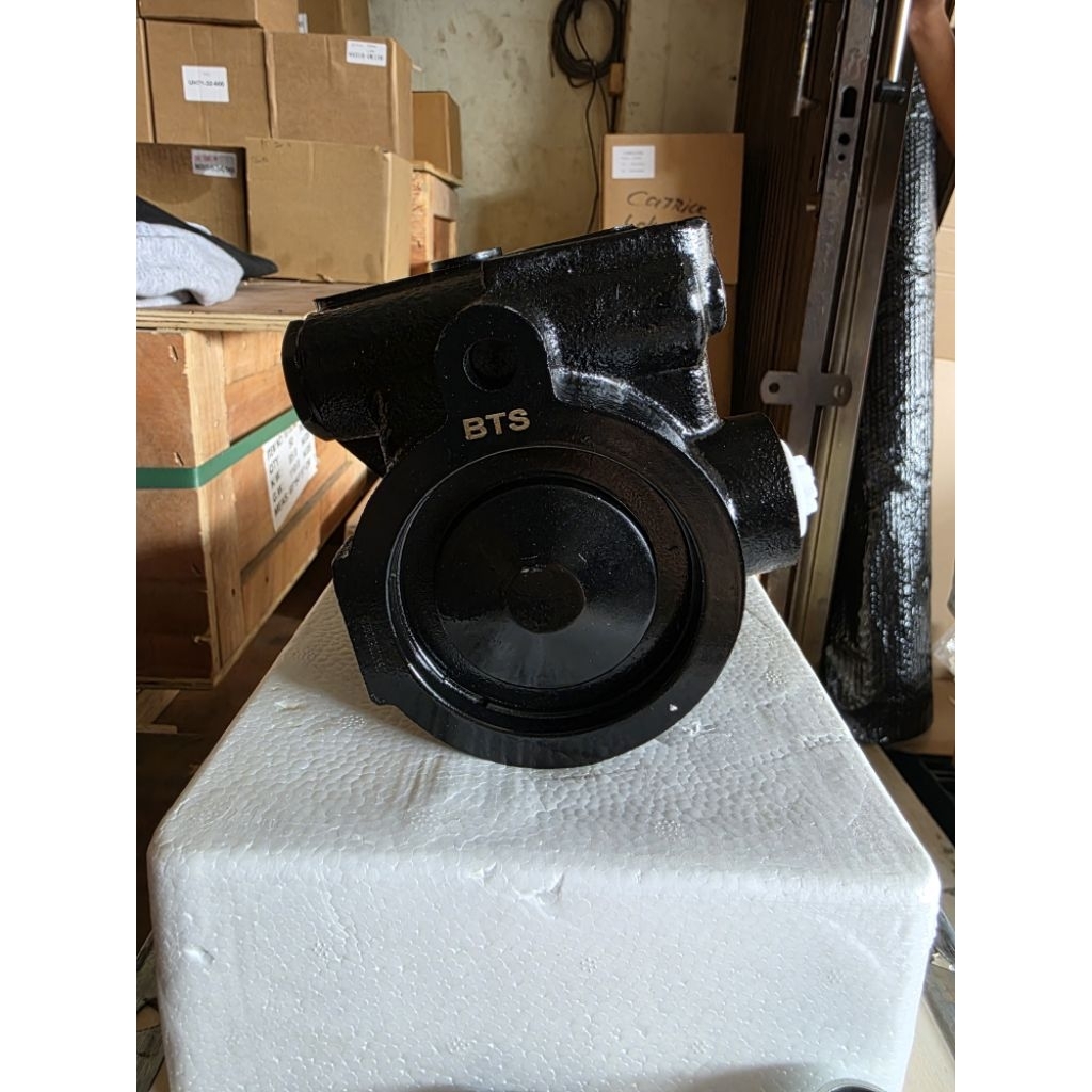 Pompa Power Steering Hino Lohan 320