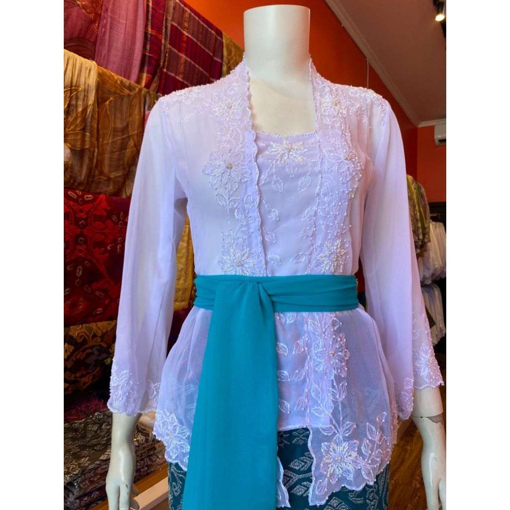 kebaya bordir payet putih size M