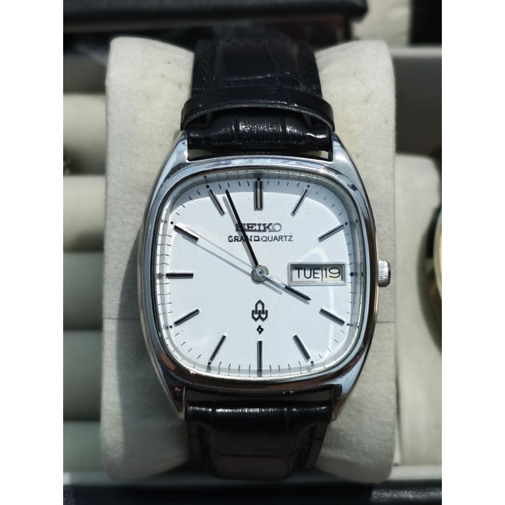jam Tangan Seiko Grand Quartz