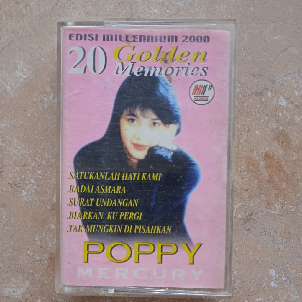 Kaset Pita Poppy Mercury "20 Golden Memories"