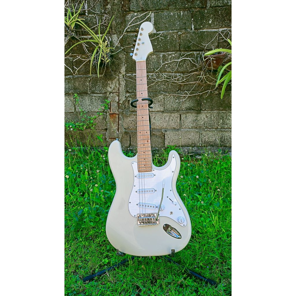 gitar elwktrik bekas