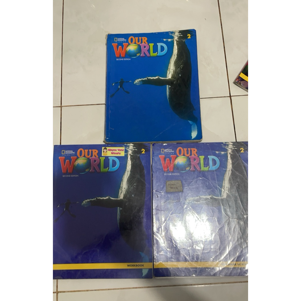BUKU ORIGINAL BEKAS OUR WORLD 2