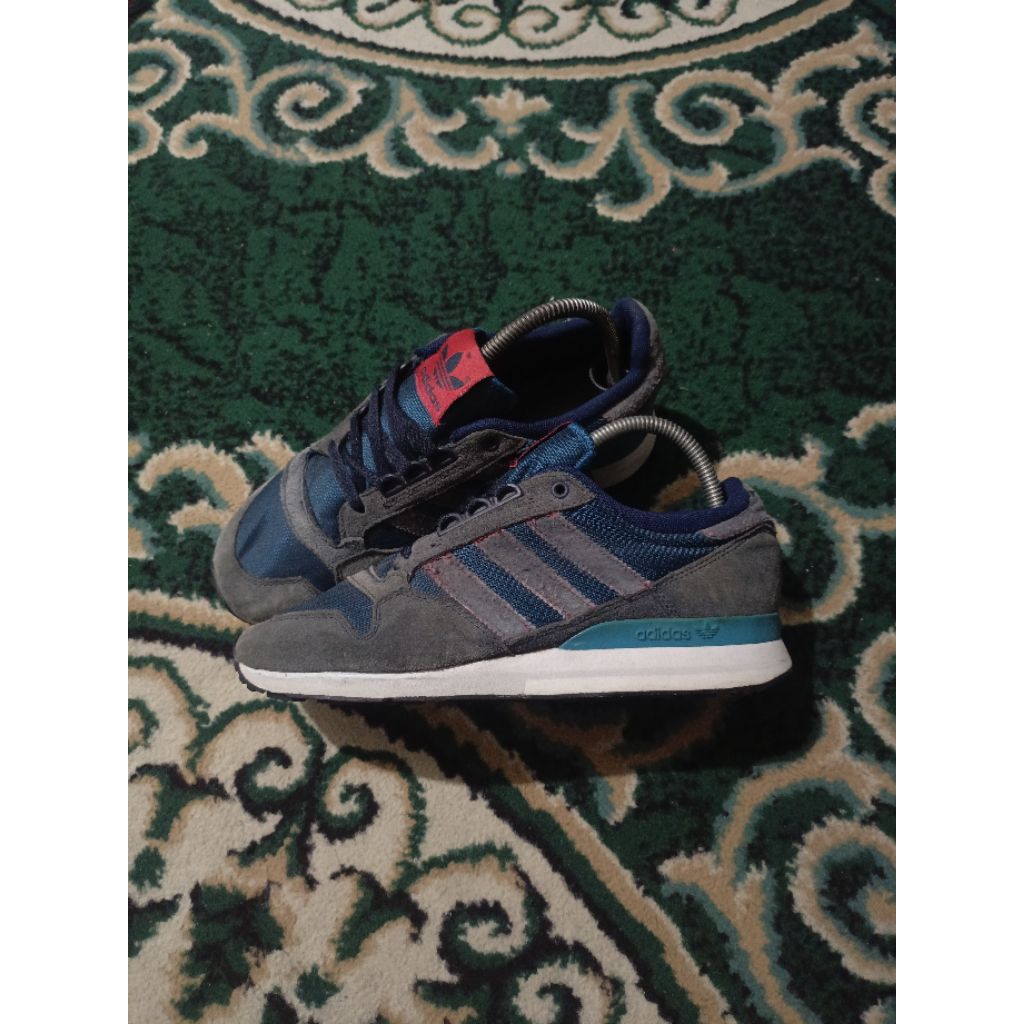 sepatu adidas Zx 500 size 39 second original