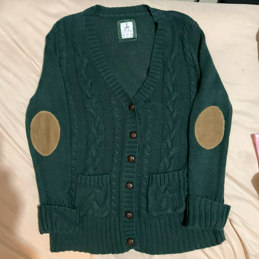 Cardigan Rajut Vintage Academia Cable Knit Elbow Patch atmosphere cardi dark green warna hijau botol