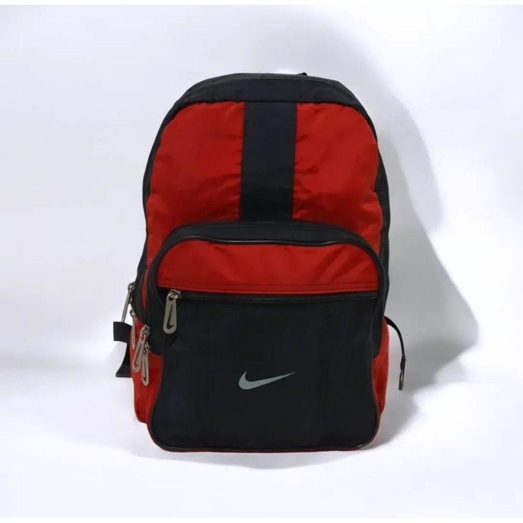 Vintage Y2K Nike Swoosh Black & Red Backpack
-