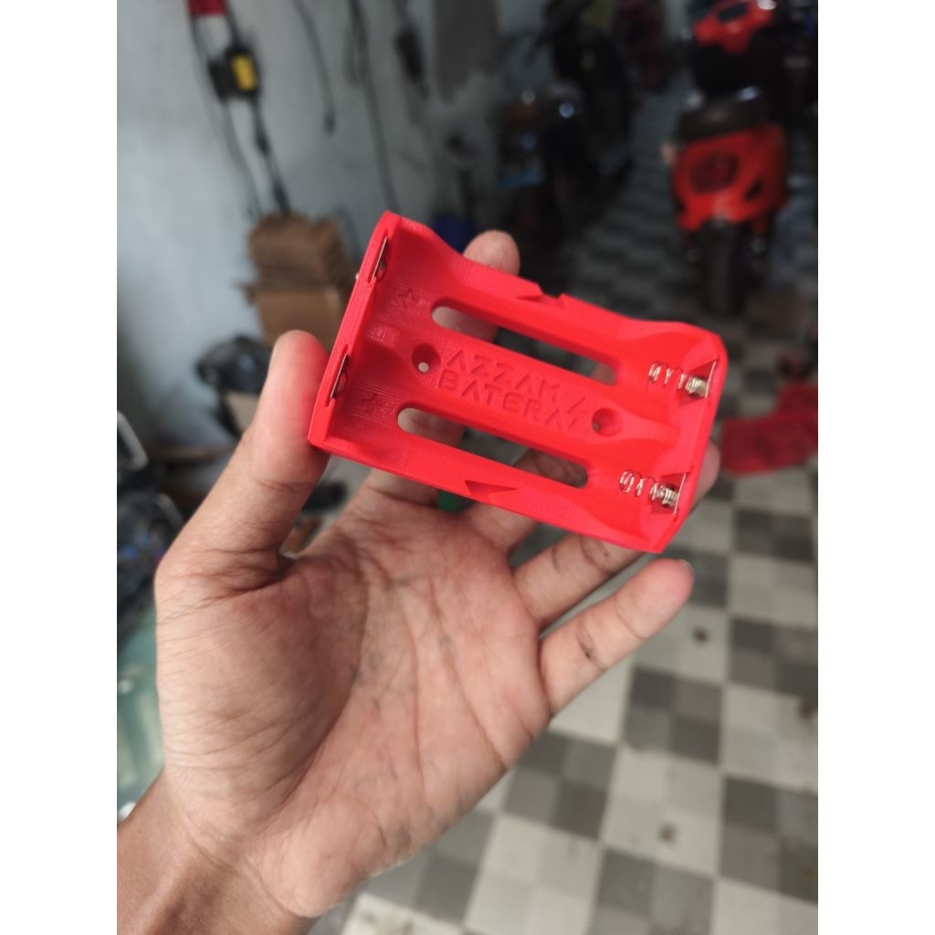 holder charger baterai 21700 2p