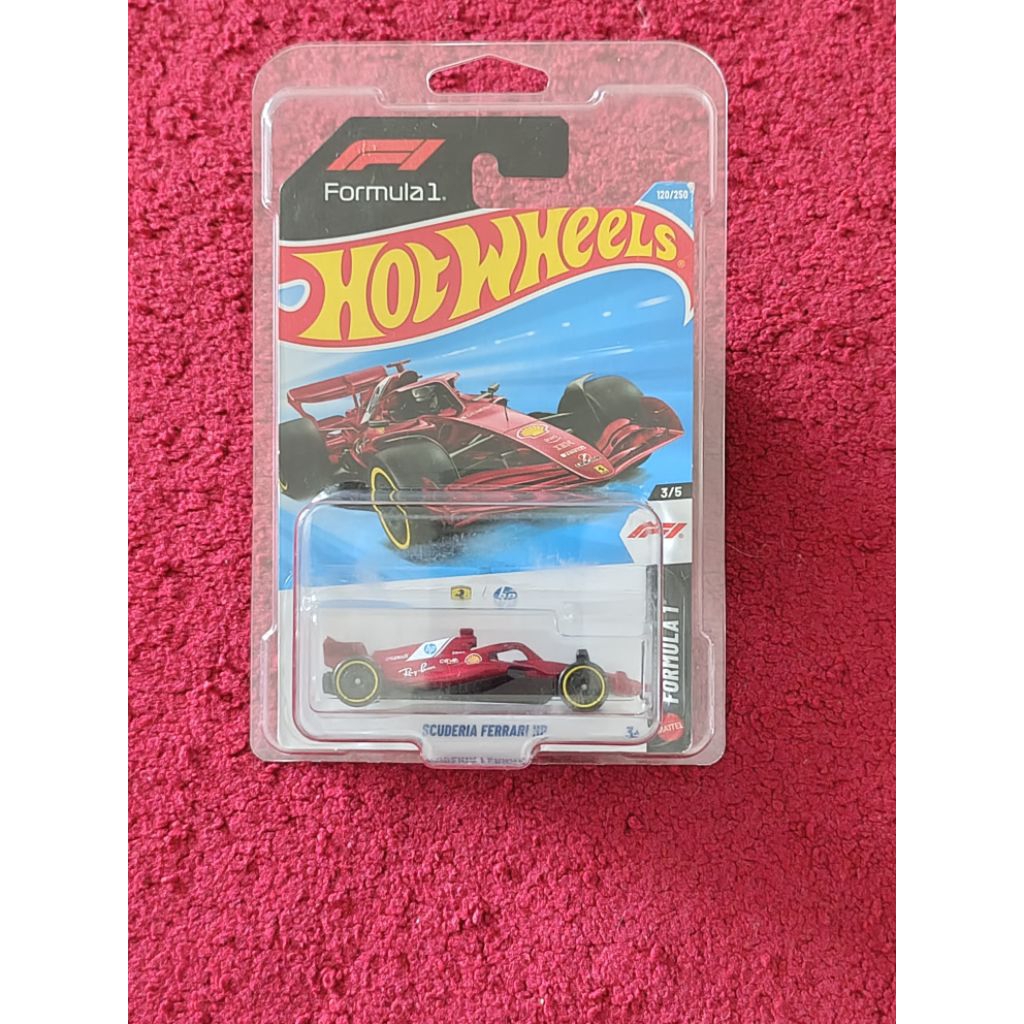 Scuderia Ferrari HP Free Protector