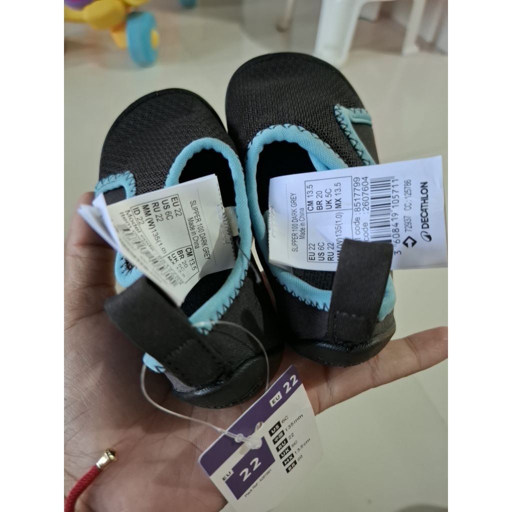 PRELOVED SEPATU DECATHLON/NEW sepatu anak
