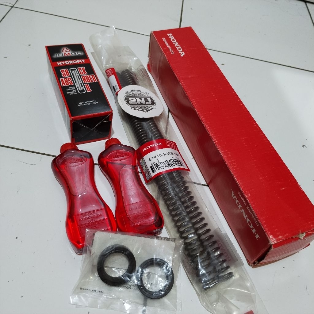 Per+Seal+Oli Shock depan Motor Revo Absolute,Revo Fit,Revo X,Revo 110,Revo FI, Revo AT~KWB