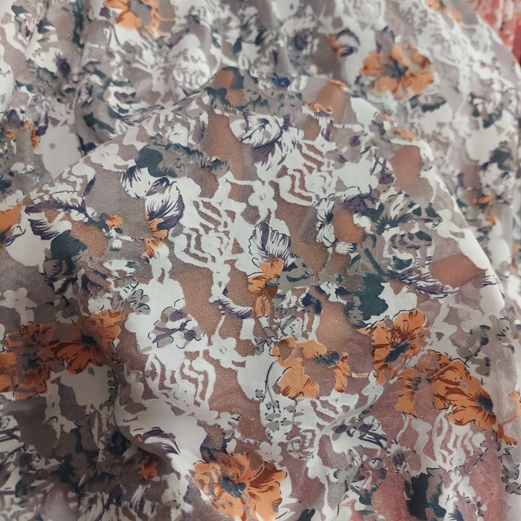 kain brokat premium  - kain brokat meteran  - kain brokat luxury  - kain brokat tile motif bunga  dr