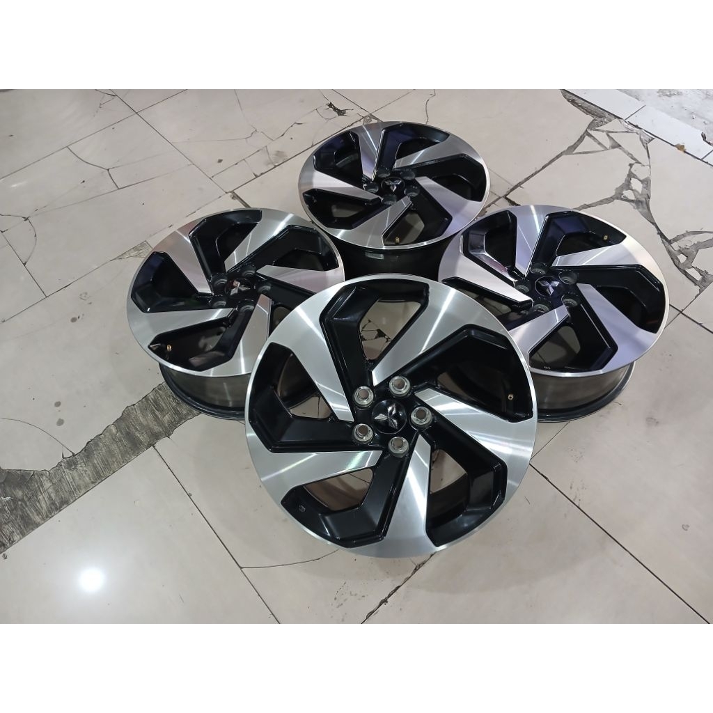 Velg bekas X-FORCE Ring 18x7 pcd 5x114 et 46