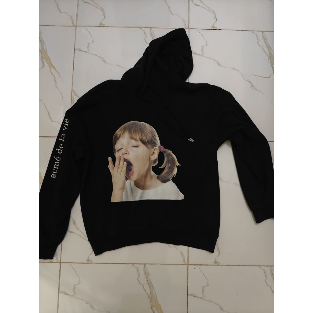 Hoodie ADLV Baby Face Yawn Girl Size 2