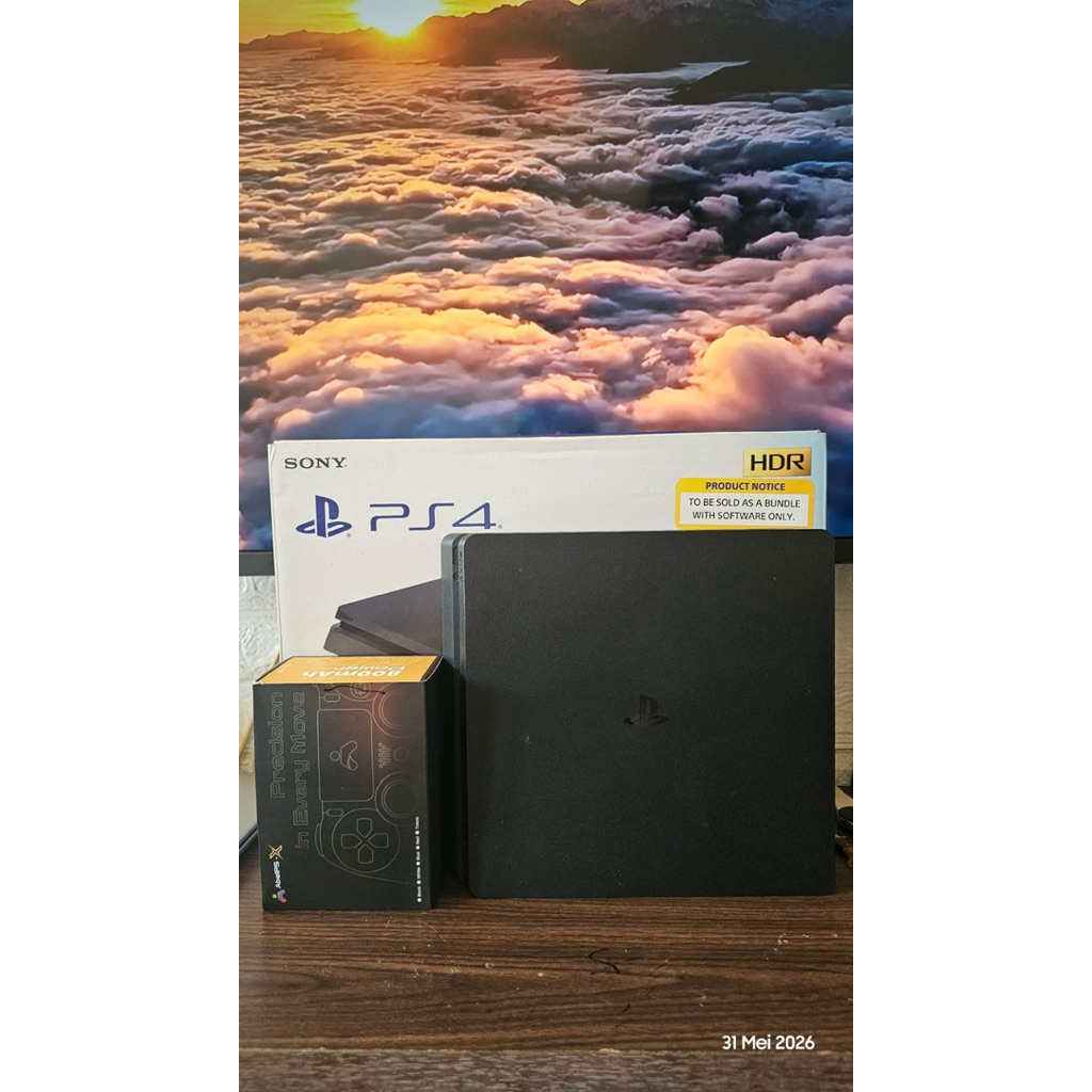 PS4 SLIM 1TB