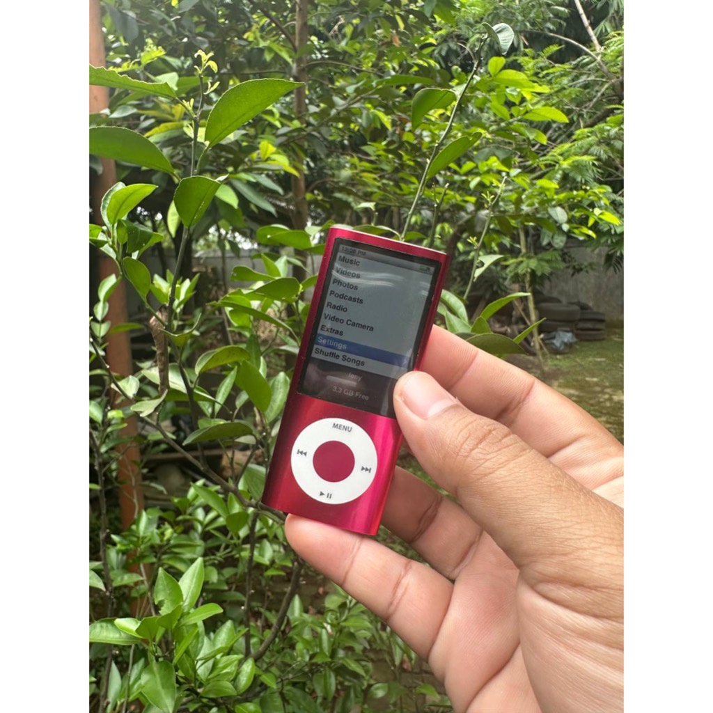 iPod Nano 5th Generation 8GB Pink