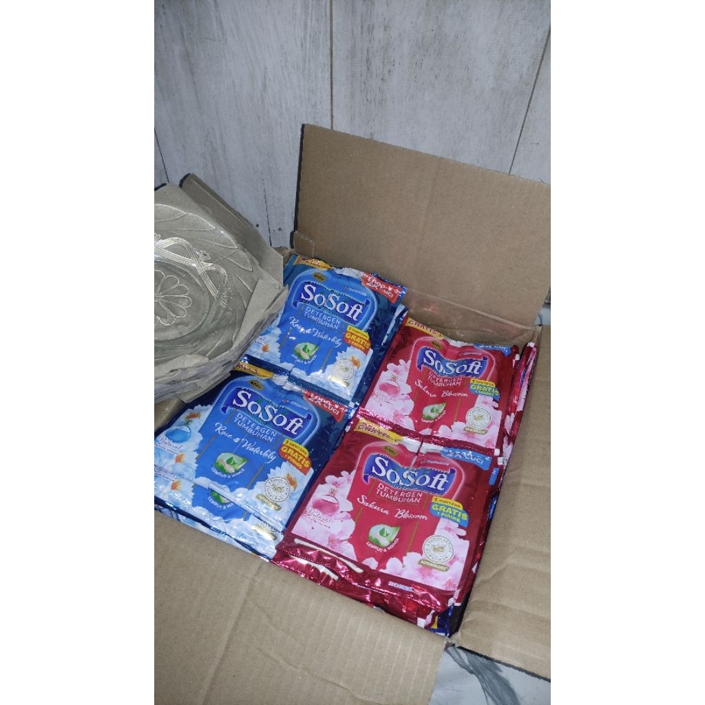 Sosoft Detergen Cair Sachet - 16 Sachet+piring