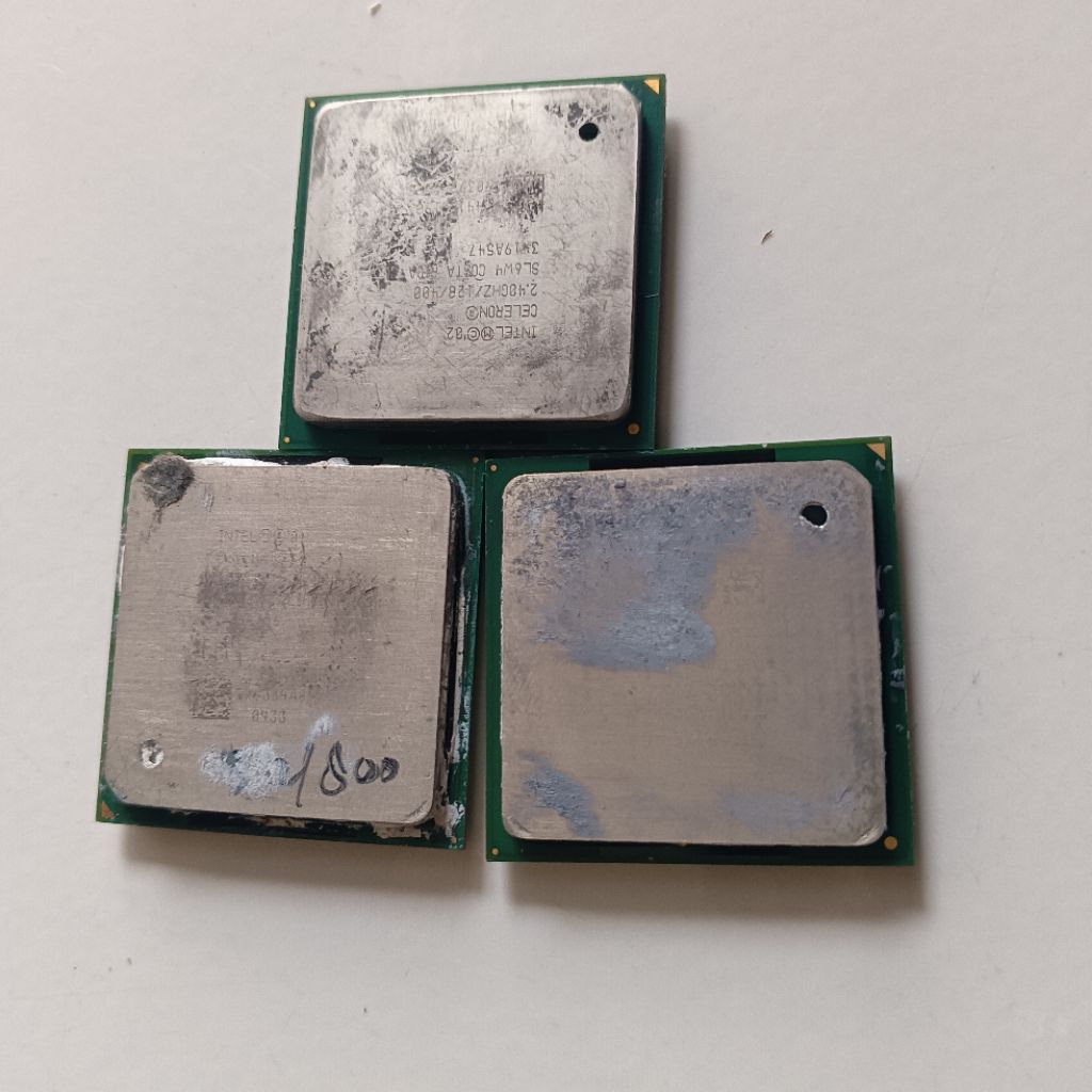 Prosesor Jadul Rusak Pentium 4 Jarum Pin Micron bahan lebur Emas