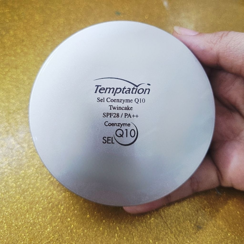 TEMPTATION Cel Coenzyme Q10 Twin Cake (SPF/28 PA++) - bedak Jutanhak Korea