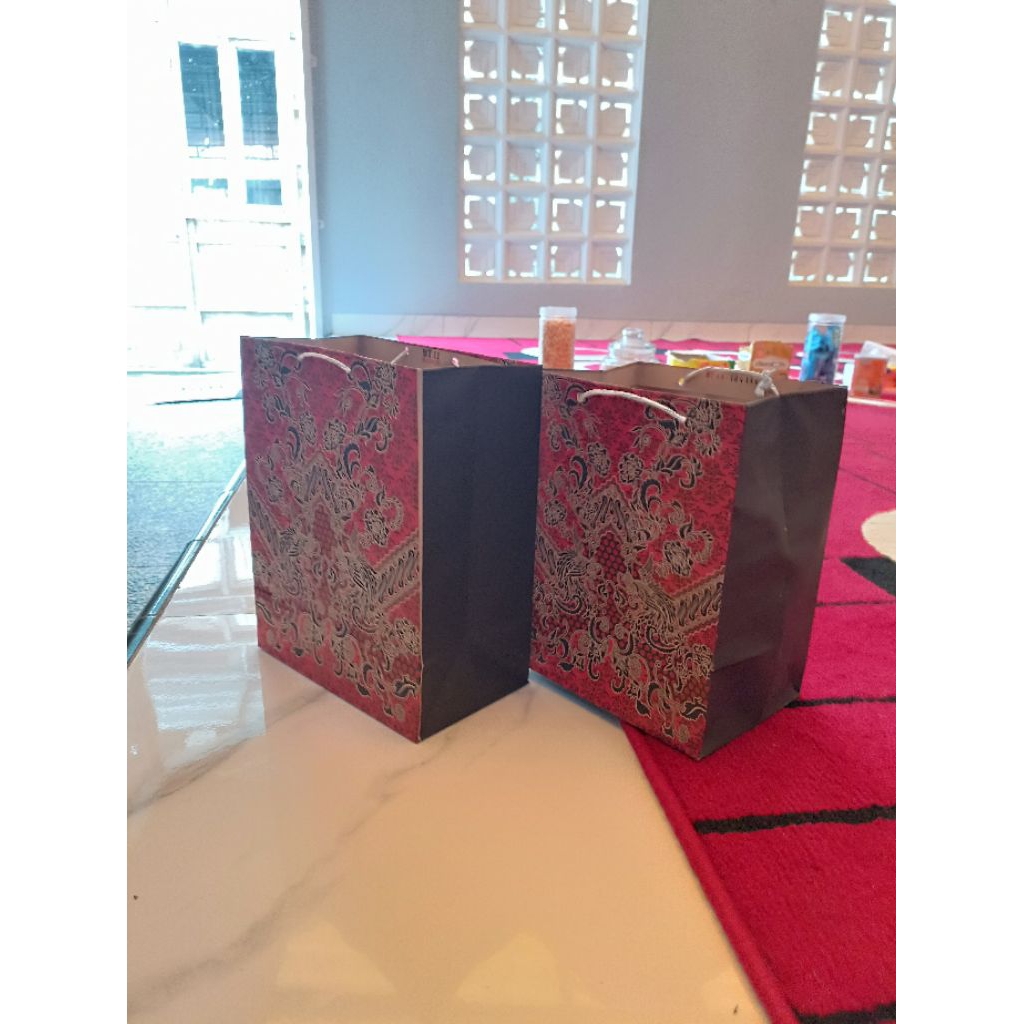 PAKET 100 PCS 18 X 13 X 20 / 20 X 11 X 25 PAPERBAG BATIK TAS KERTAS HAJATAN PESTA KADO DAN HAMPERS S