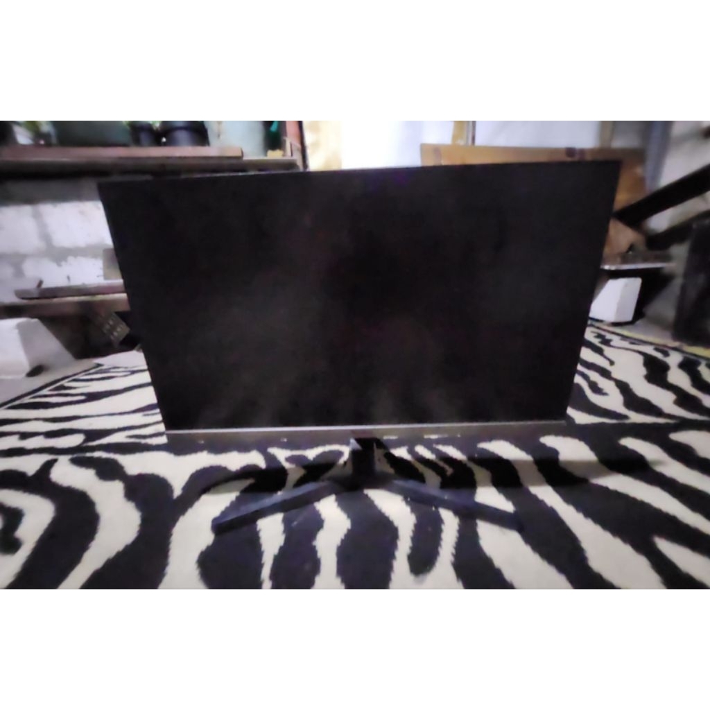 SAMSUNG 24 INCH , MONITOR ONLY