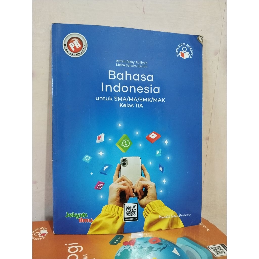 buku pr bahasa Indonesia, pr matematika, pr bahasa Inggris, pr kimia, pr biologi, pr sosiologi kelas