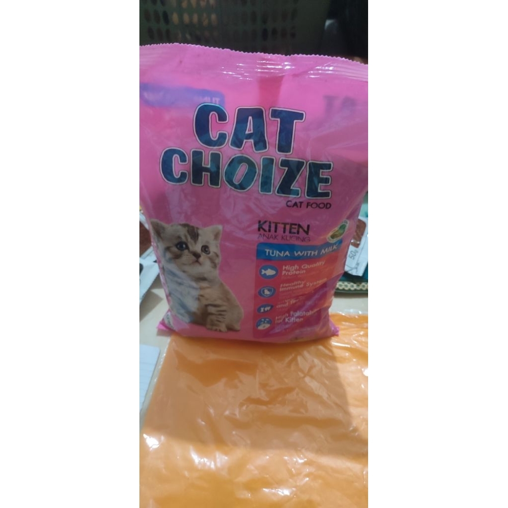 Makanan kucing 1kg