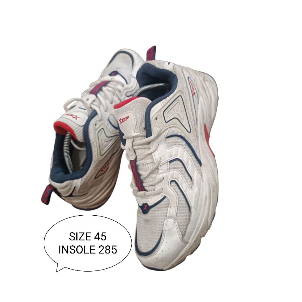 SEPATU SNEAKERS PRELOVED SIZE 45 EXTEP