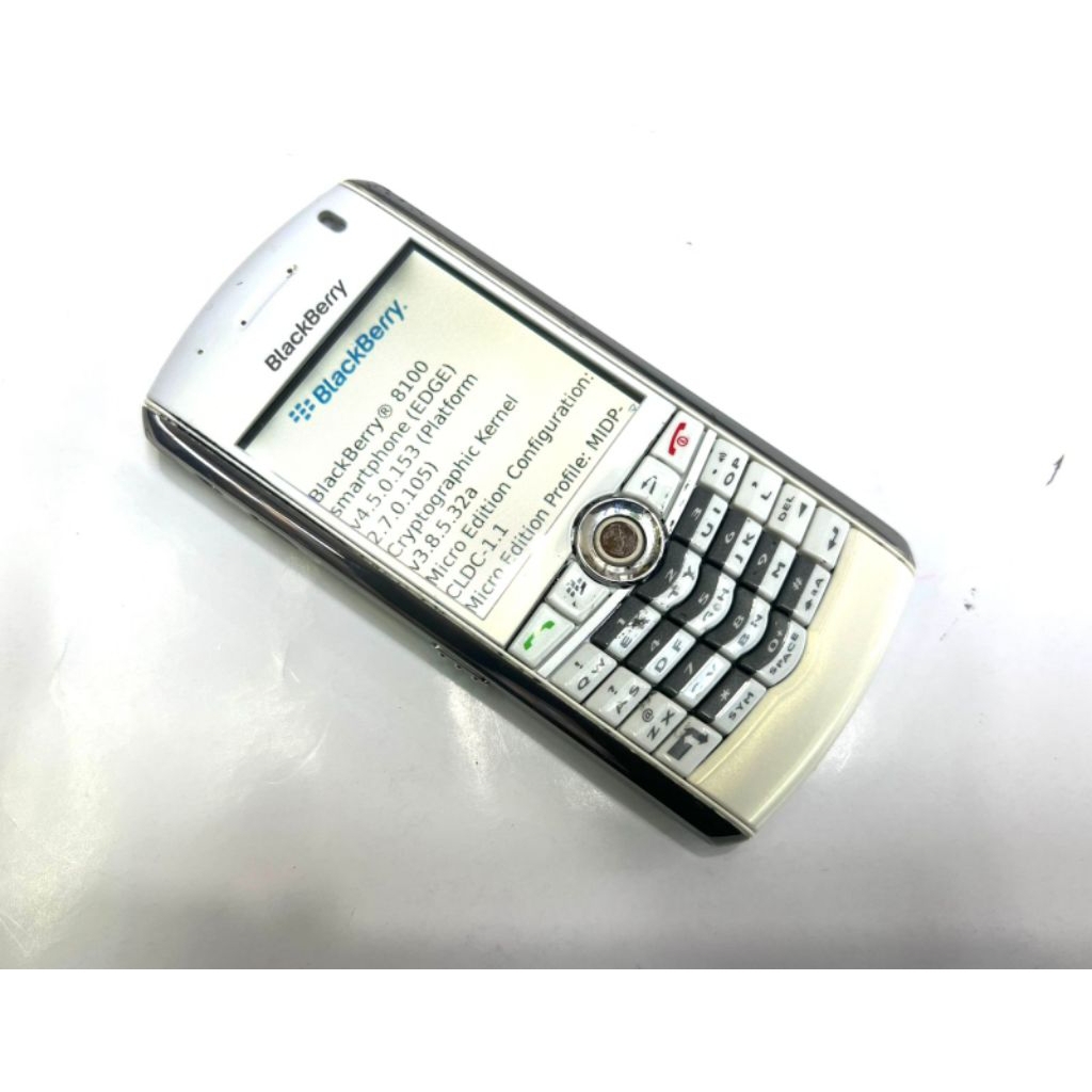 Hape Rusak Blackberry Pearl 8100 Jadul Untuk Koleksi Pajangan Kanibalan